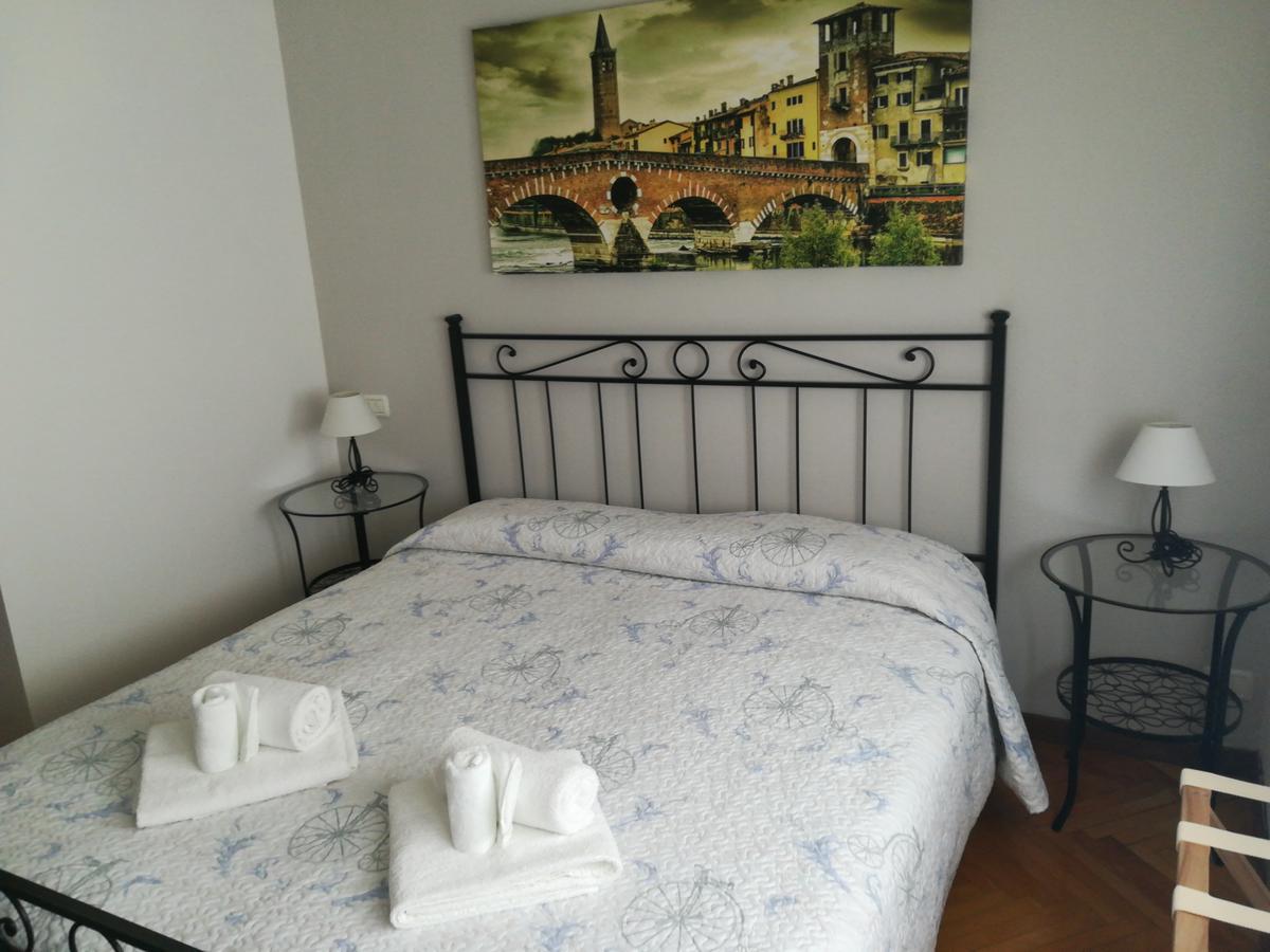 Готель A Casa Di Luca Верона Екстер'єр фото