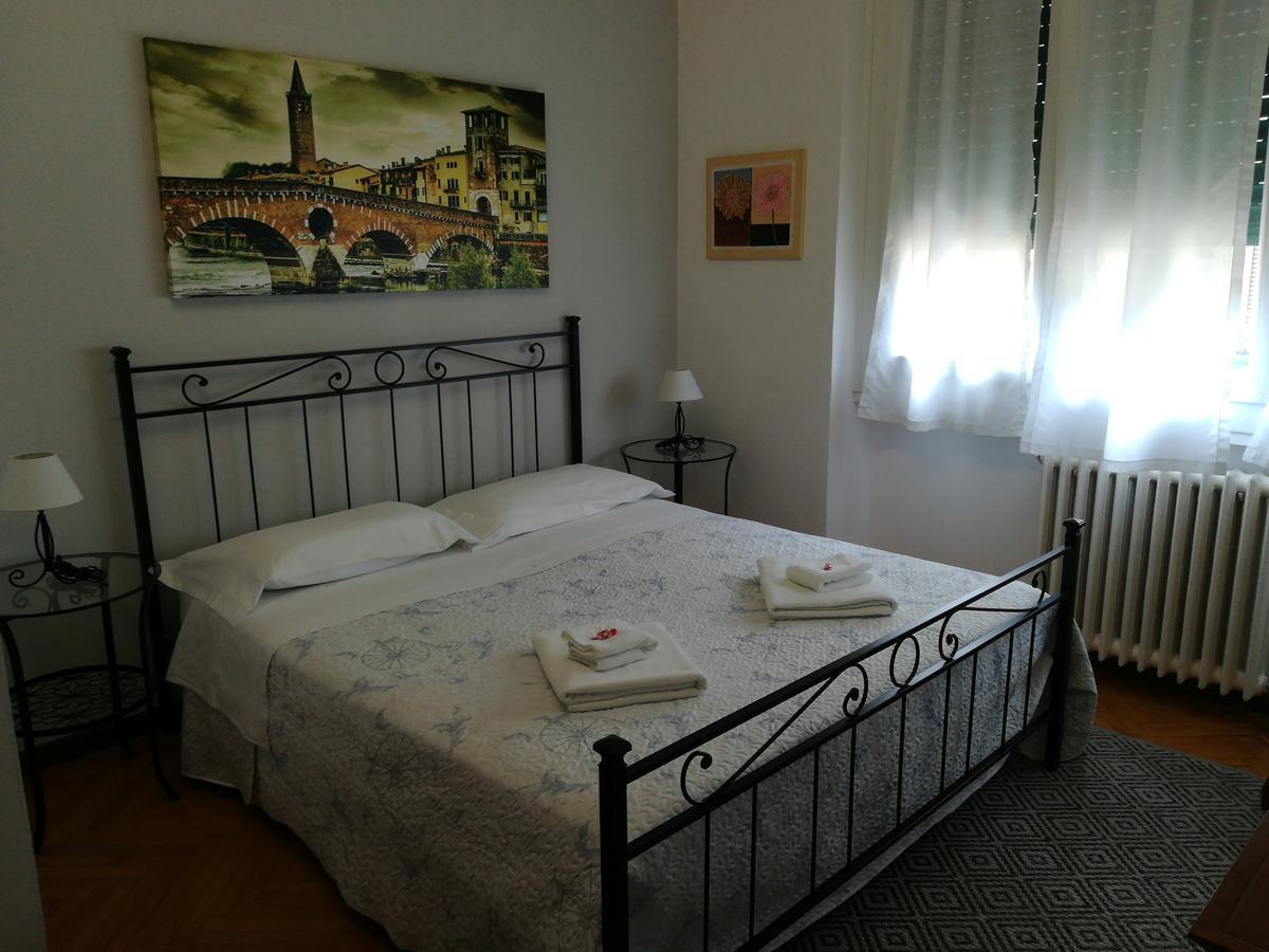 Готель A Casa Di Luca Верона Екстер'єр фото