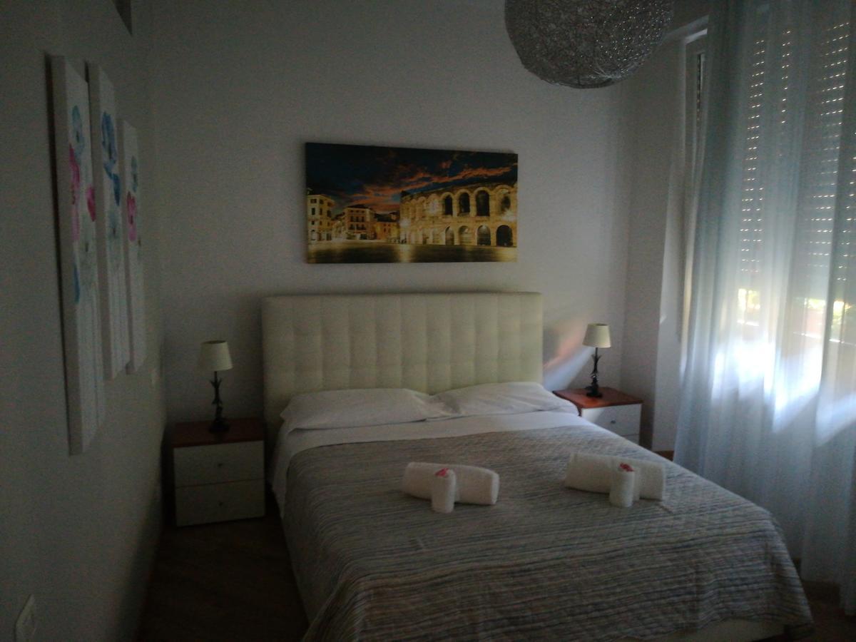Готель A Casa Di Luca Верона Екстер'єр фото