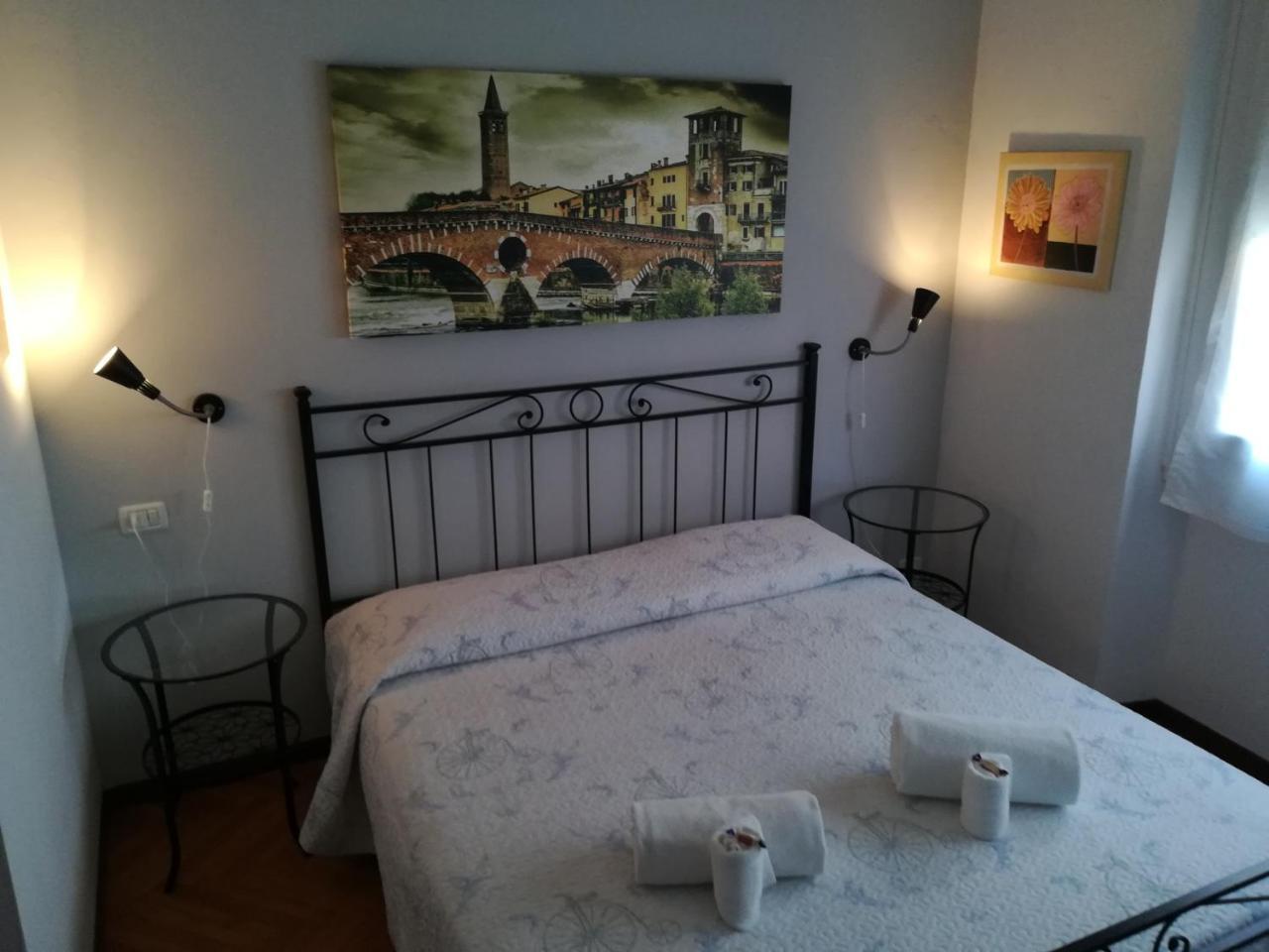Готель A Casa Di Luca Верона Екстер'єр фото